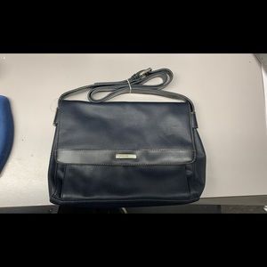 Carryland America Navy Blue Purse GUC